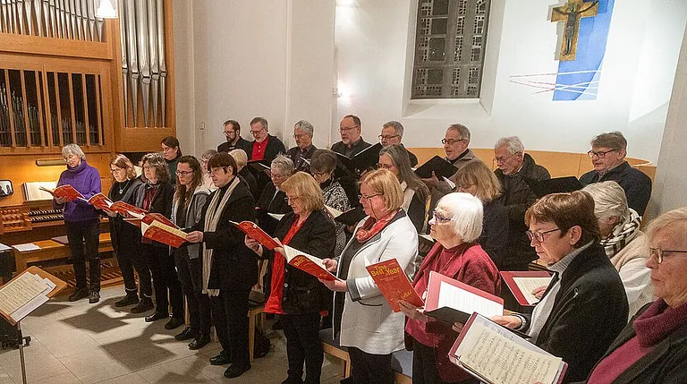 Foto der Kantorei bei der Probe